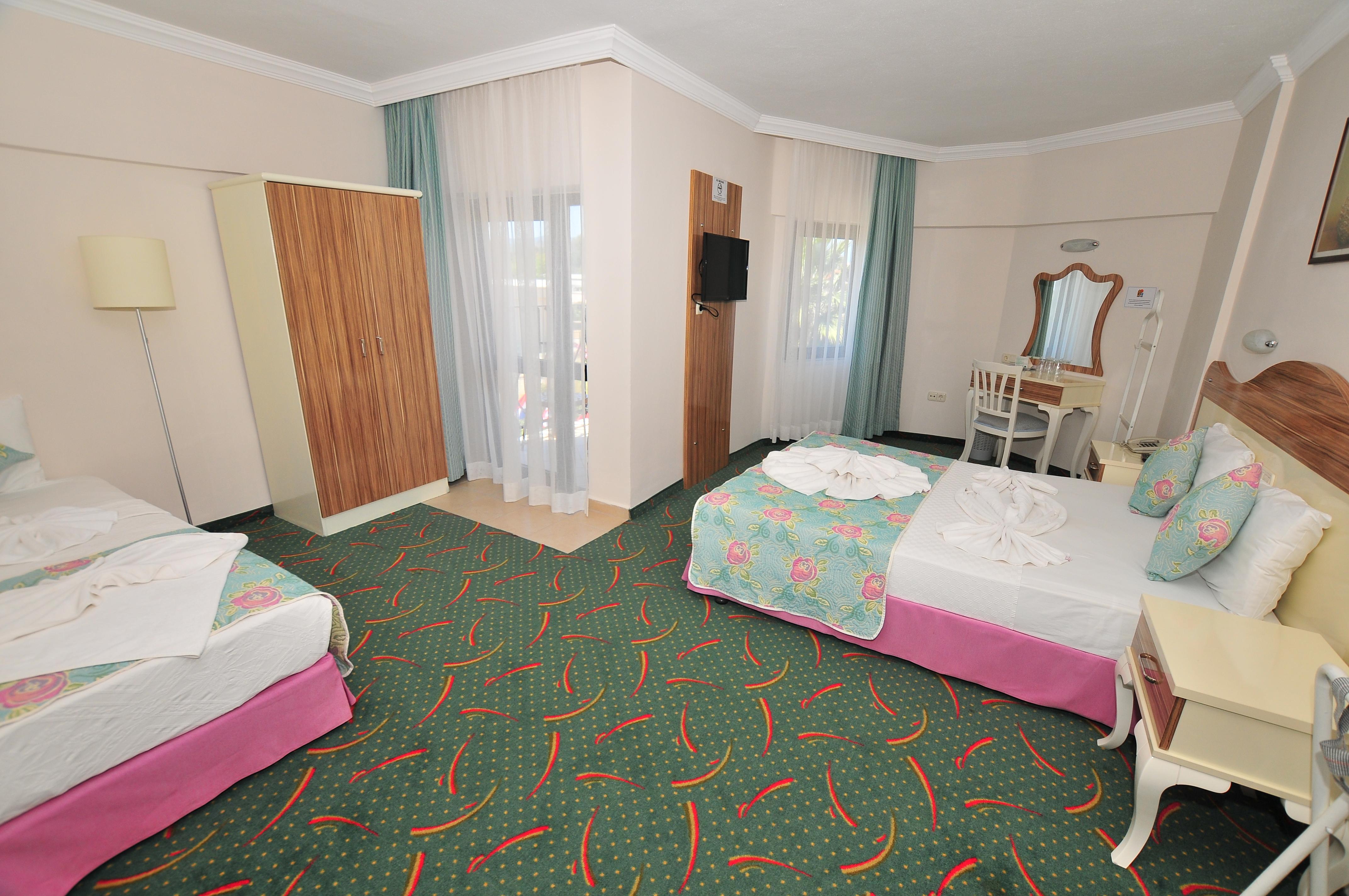 Hotel Pelin フェティエ エクステリア 写真